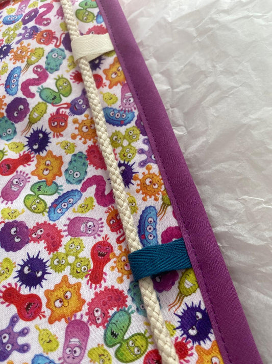 Marcel – Le tapis qui devient sac | G. Création