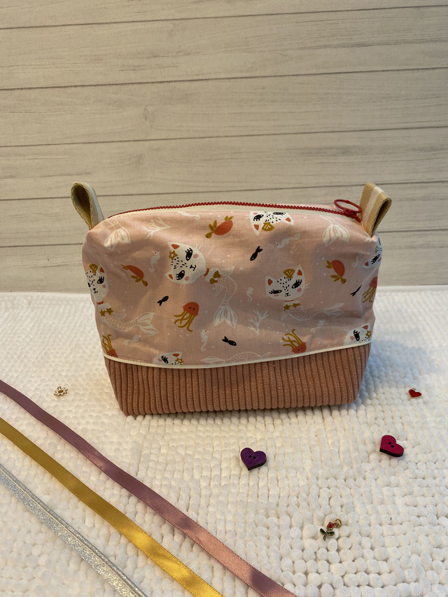 Joséphine, la pochette qui voit grand